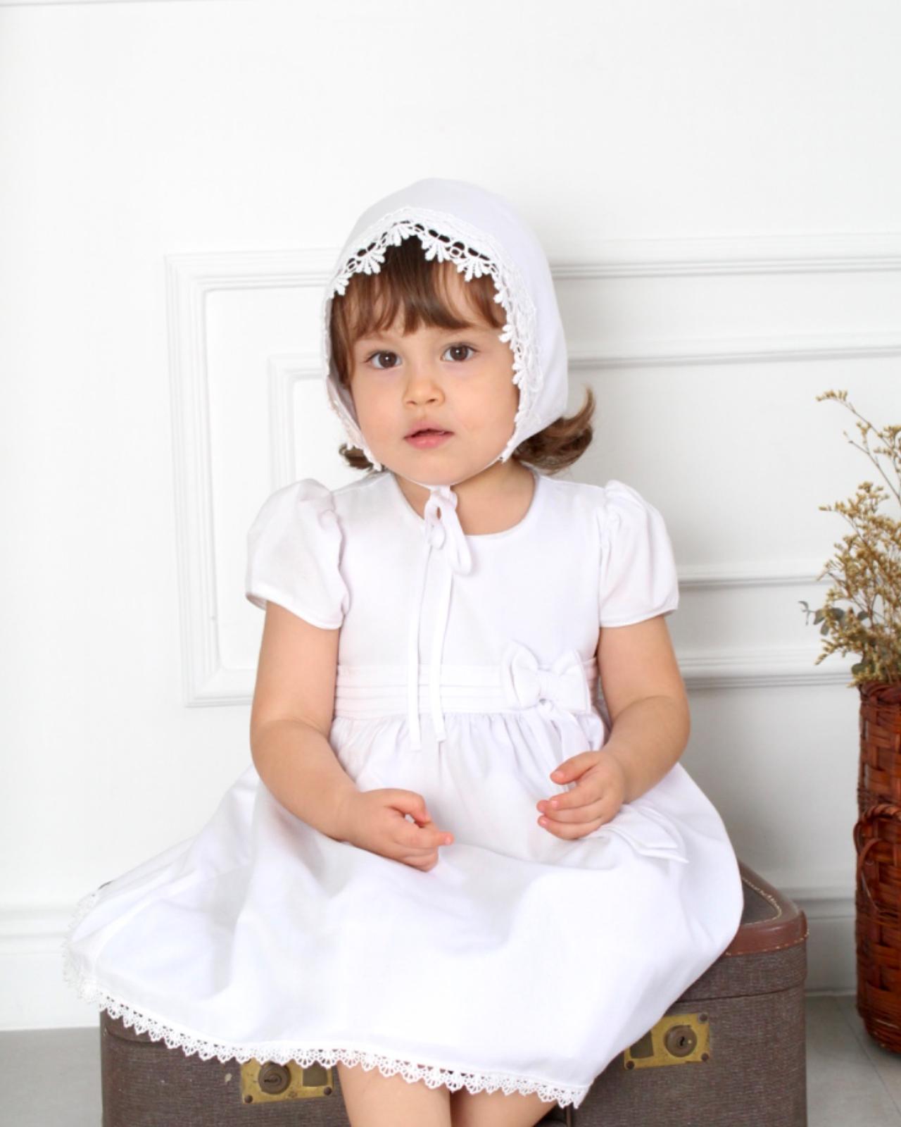 VESTIDO CORTO DE NIÑA COLOR BLANCO CON MOÑO_2