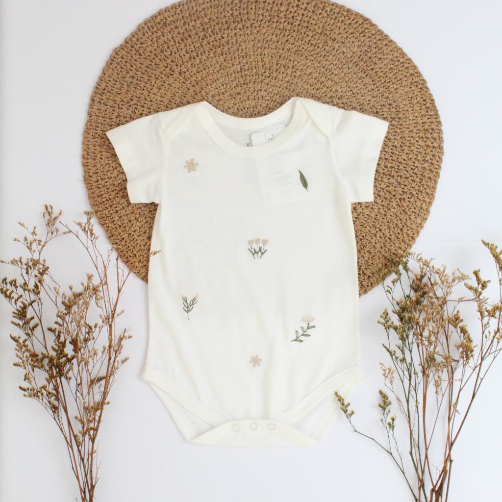 MAMELUCO BEIGE FLORES 000439_1