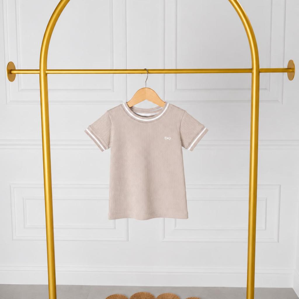 CAMISETA PARA NIÑO ACANALADA COLOR BEIGE_1