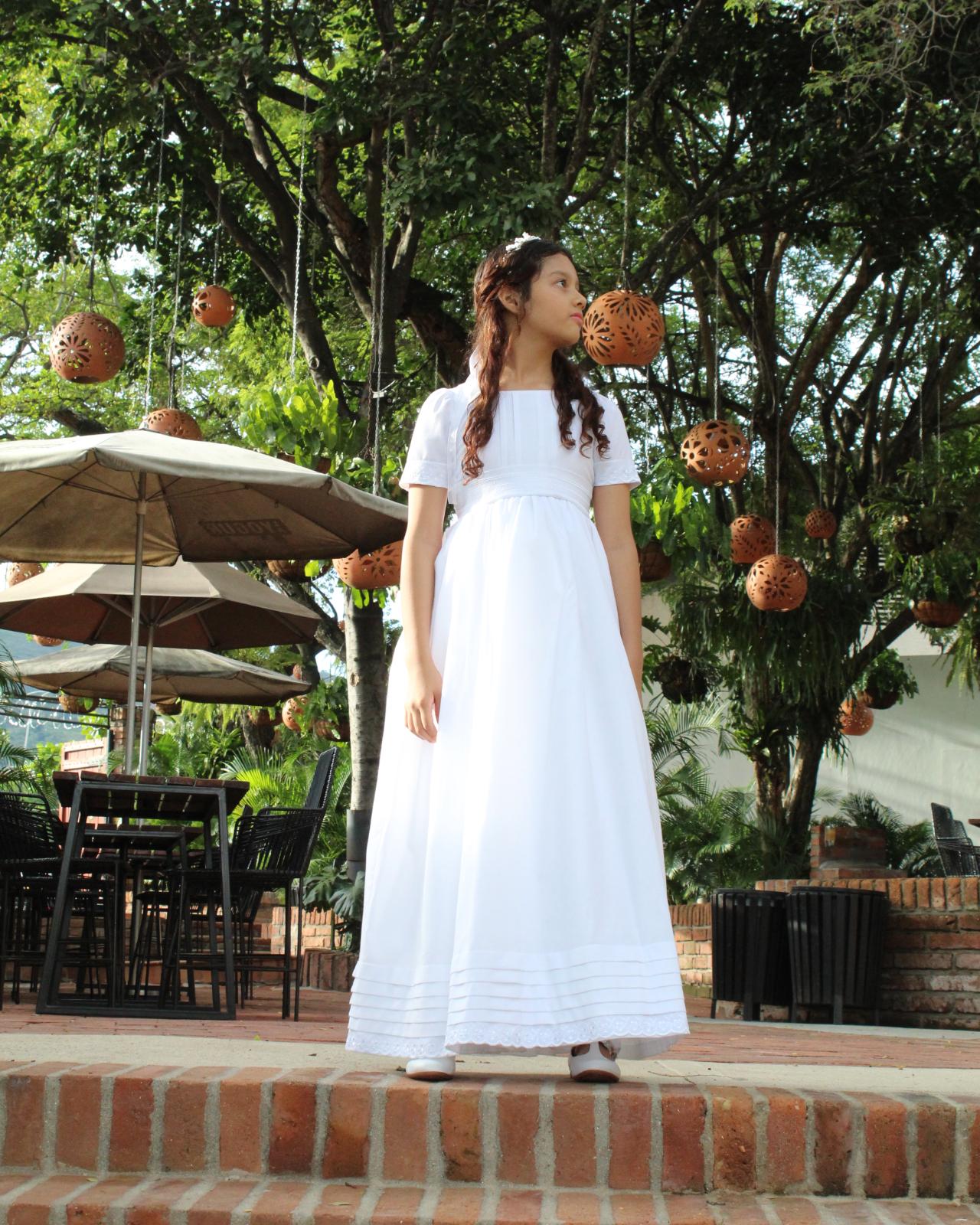 VESTIDO DE PRIMERA COMUNION DE NIÑA MANGA CORTA COLOR BLANCO  - JVKIDS