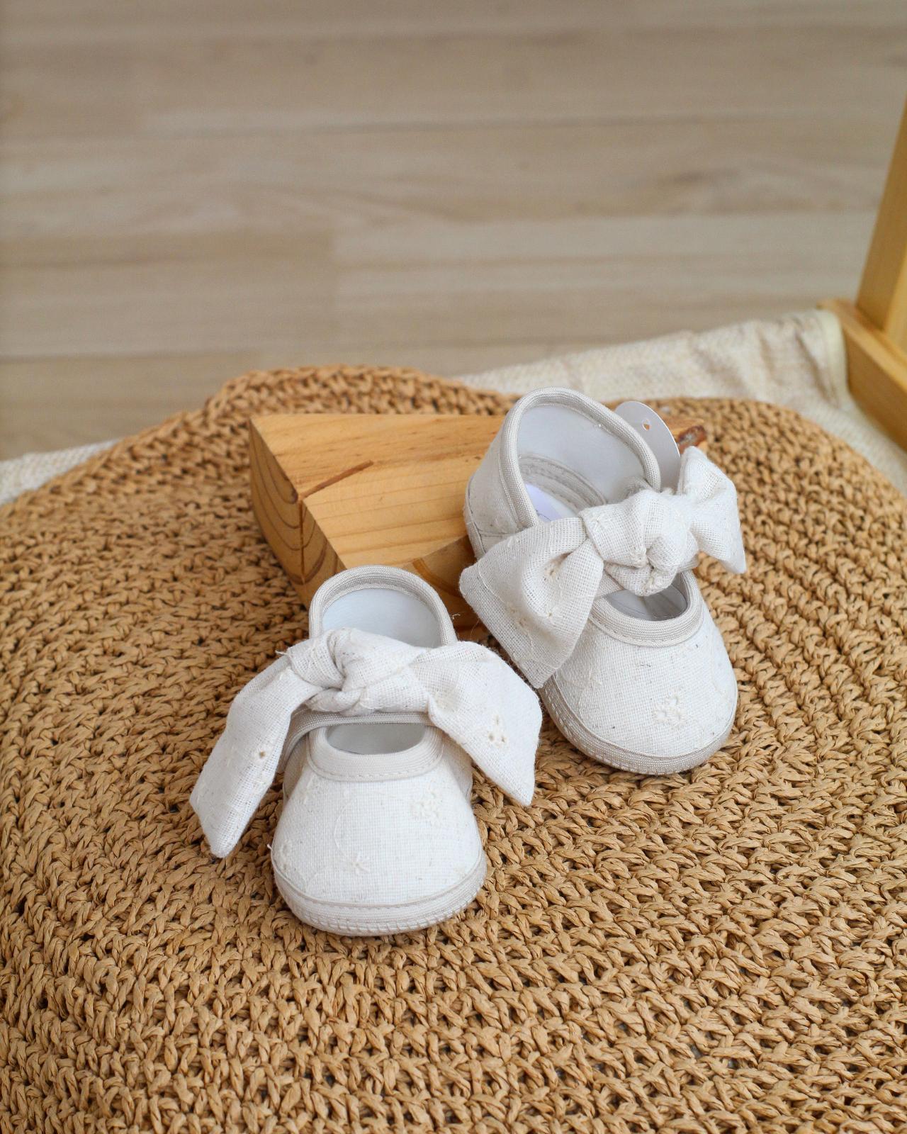 ZAPATO PIECITO NIÑA BEIGE 378000_1