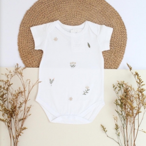 MAMELUCO BLANCO FLORES 000438_1
