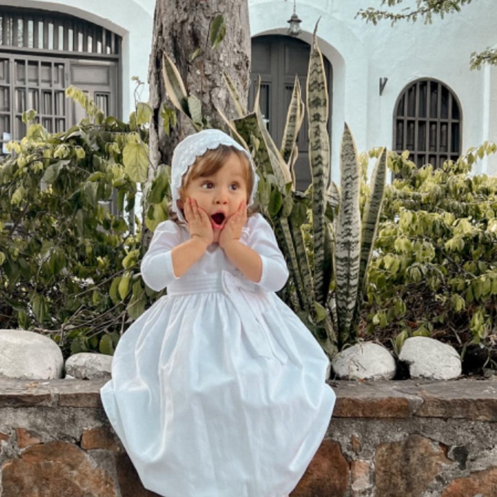 VESTIDO LARGO DE NIÑA MANGA LARGA COLOR BLANCO CON MOÑO_2