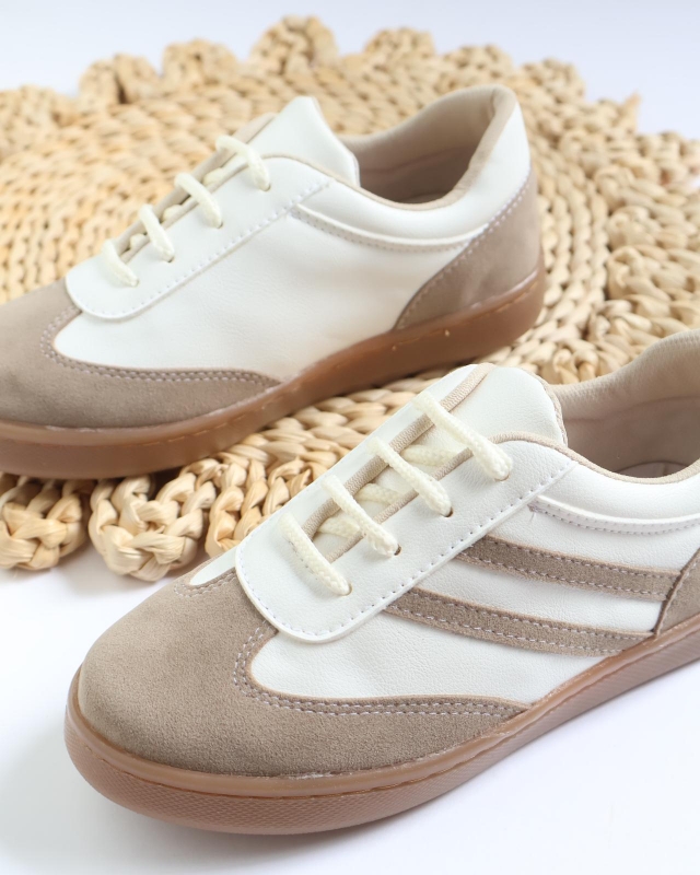 ZAPATO TENNIS DE NIÑO COLOR BLANCO CON CAFE_2