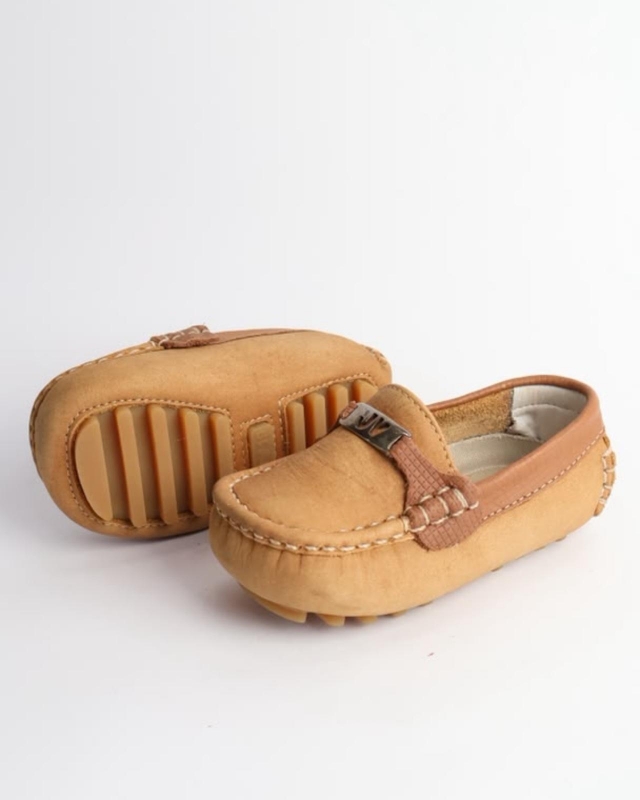 MOCASIN PARA NIÑO CON HEBILLA COLOR HOJASECA 702_3